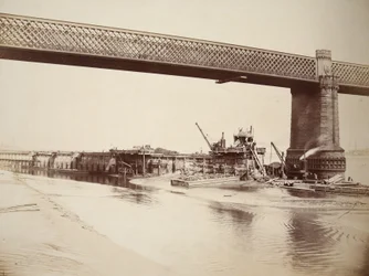 Runcorn-Brücke, Bau der Betonwand